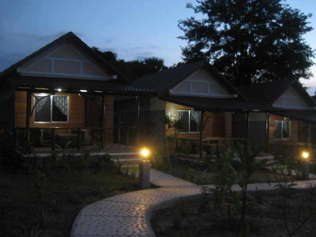 Atmaland Resort Kep Dış mekan fotoğraf